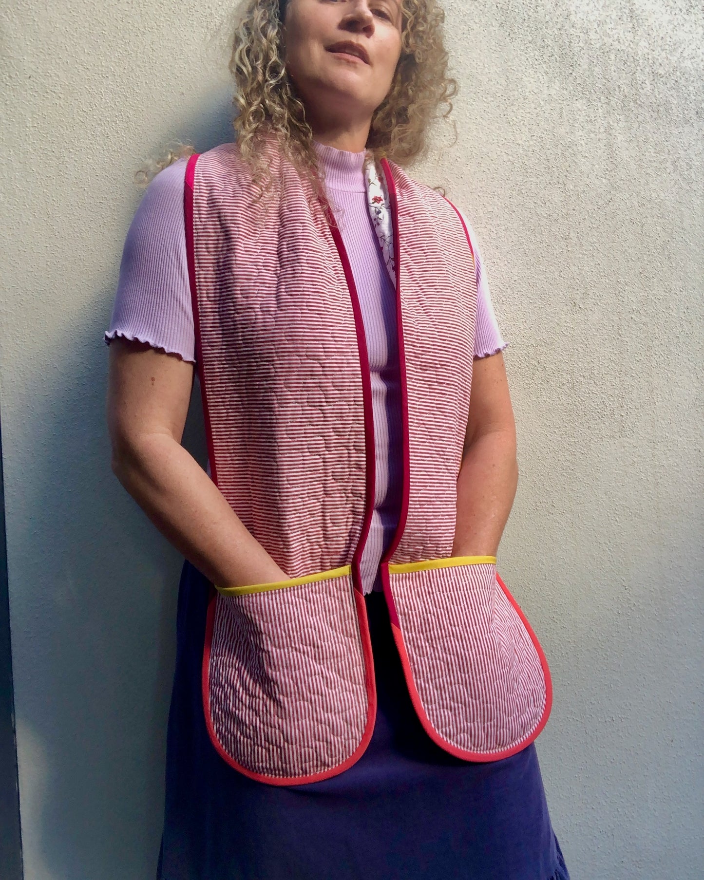 Brisbane Winter quilted scarf - Red stripe with colour block binding