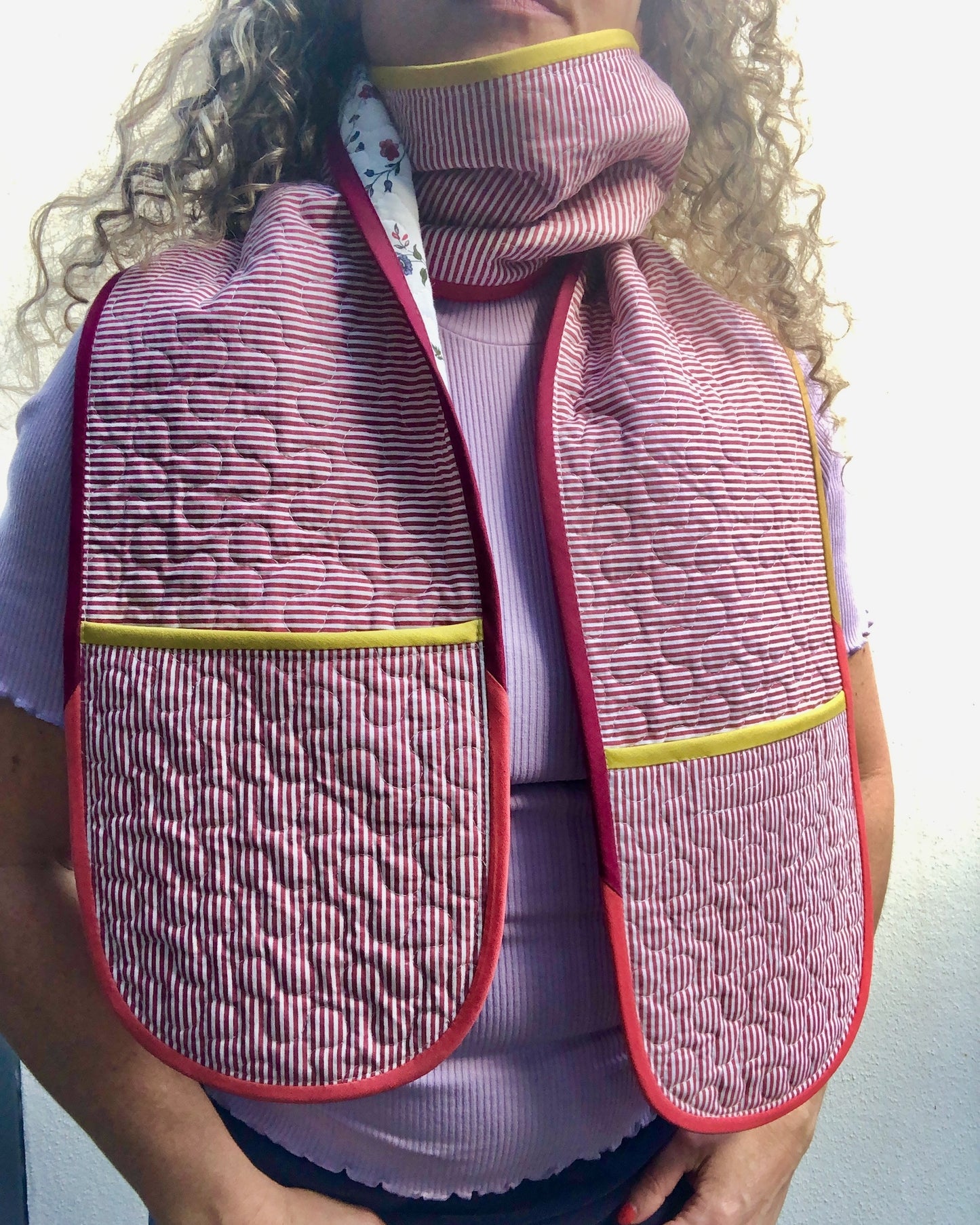 Brisbane Winter quilted scarf - Red stripe with colour block binding